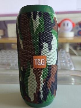 T&G Camouflage Bluetooth Speaker in Green, Brown & Black